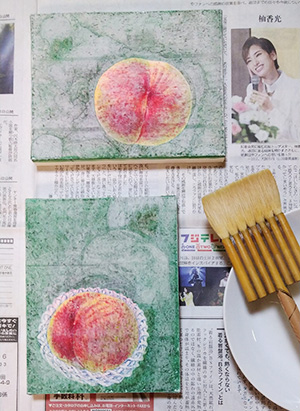 日本画家　佐藤宏三 「桃」peach　蓄光顔料　彩色