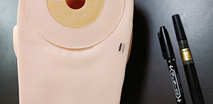 日本画家 佐藤宏三 Hidden Art「耳無し芳一」参考用マネキン 油性マジックと水性筆ペンにて試し書き