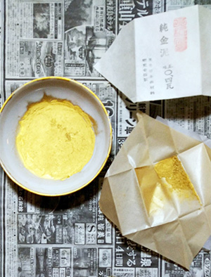 日本画家 佐藤宏三 Hidden Art「耳無芳一」其壱 金泥を練る