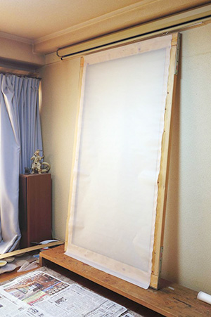 日本画家 佐藤宏三 Hidden Art「地獄極楽変相図」制作準備 絹本張り